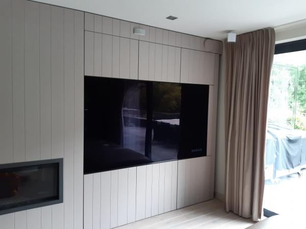 Sony 4K oled 83 inch