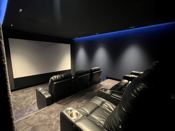 Home Cinema Kelder